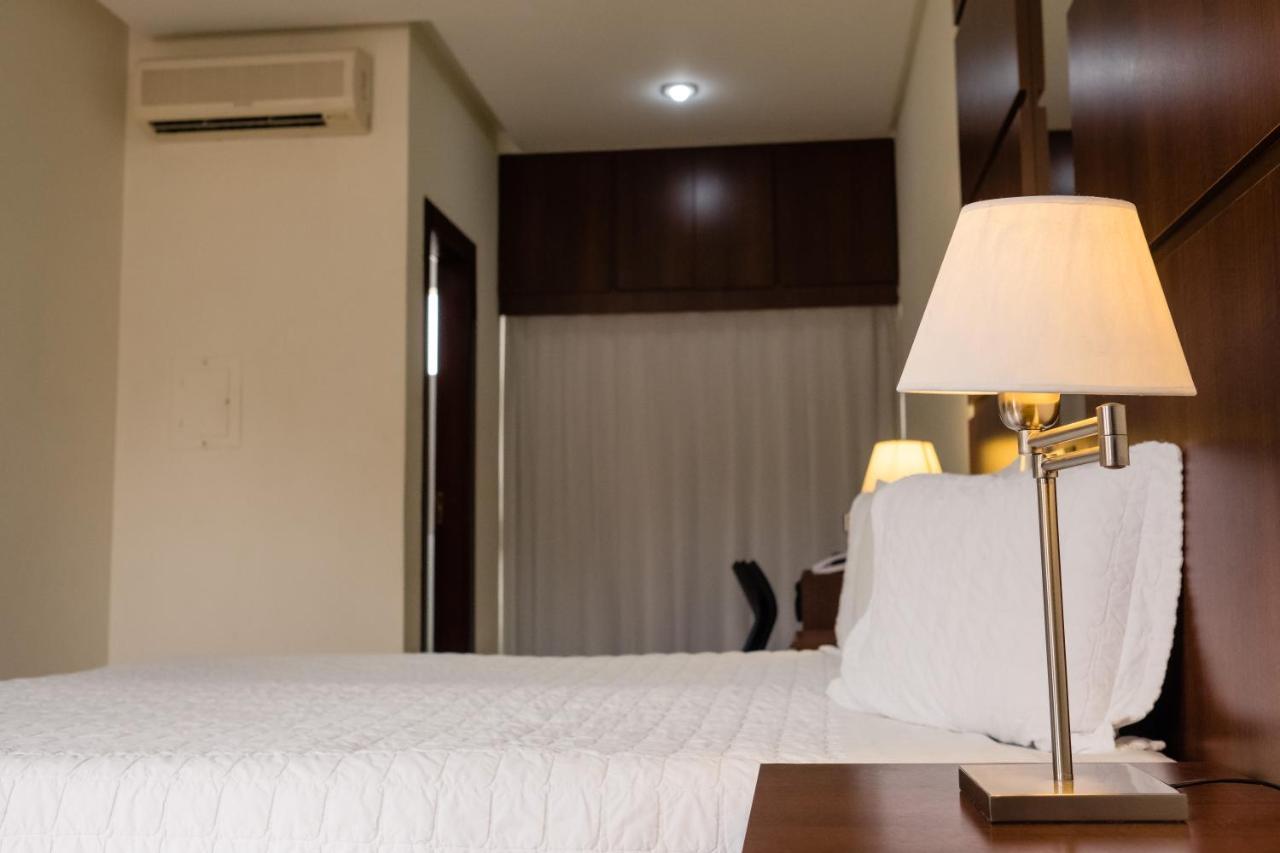Ibituruna Center Hotel Говернадор Валадарес Екстериор снимка