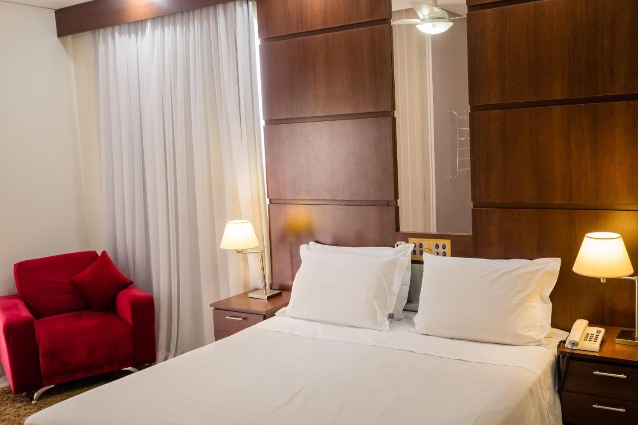 Ibituruna Center Hotel Говернадор Валадарес Екстериор снимка